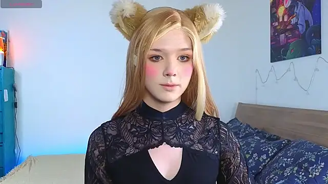  yourFoxy  online show from September 2025 01:01:01 PM