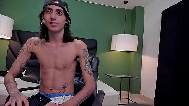 Matthew Dixonn online show from January 2025 01:18:01 AM