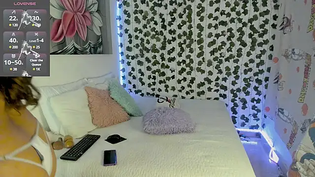 Snapshot of daren_paulina chatting on February 2025 11:19:02 PM daren paulina online show from February 2025 11:19:02 PM