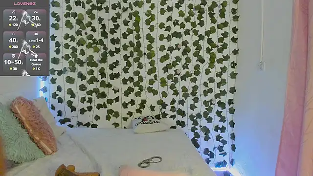 Snapshot of daren_paulina chatting on March 2025 12:01:02 PM daren paulina online show from March 2025 12:01:02 PM