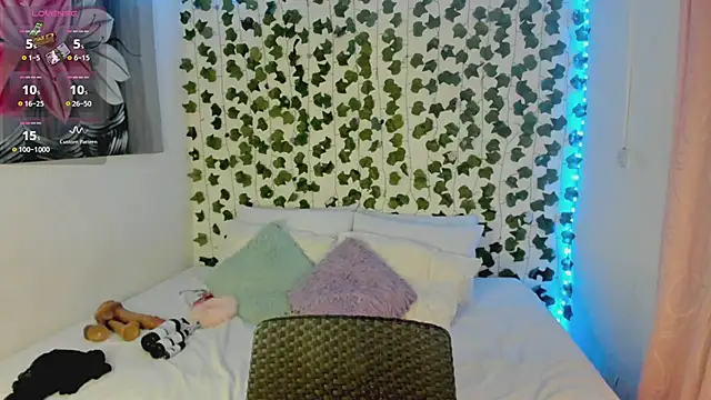 Snapshot of daren_paulina chatting on October 2025 01:46:01 AM daren paulina online show from October 2025 01:46:01 AM