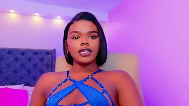 CamiEstrada online show from September 2025 12:44:01 AM