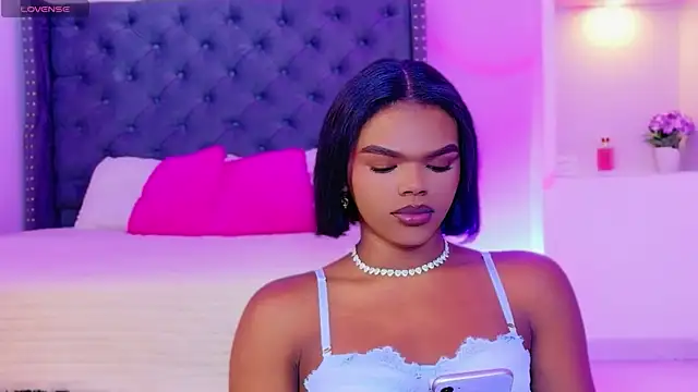 CamiEstrada online show from November 2025 12:57:02 AM