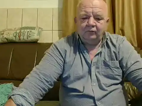 fullballs6 online show from March 2025 02:47:02 AM