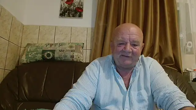 fullballs6 online show from October 2025 01:49:01 AM