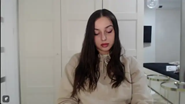 Snapshot of courtneyPerfect chatting on November 2025 03:13:02 PM courtneyPerfect online show from November 2025 03:13:02 PM