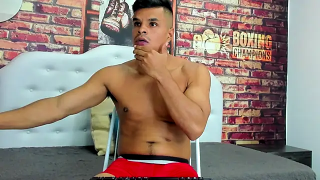 Snapshot of Derek_Lustfordx chatting on October 2025 12:26:01 PM Derek Lustfordx online show from October 2025 12:26:01 PM