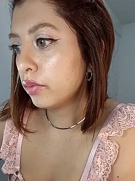 nix white online show from March 2025 10:42:01 PM