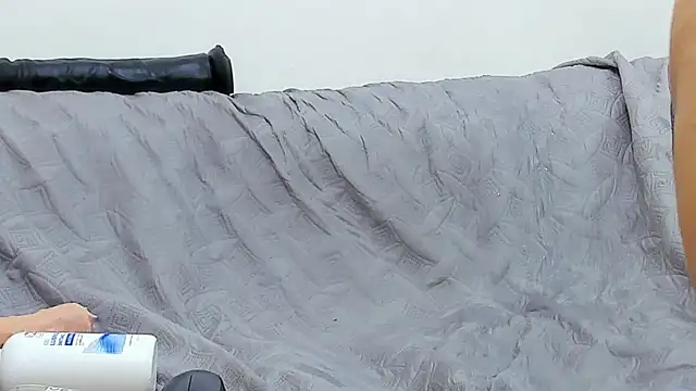 kira mz online show from March 2025 06:07:02 PM