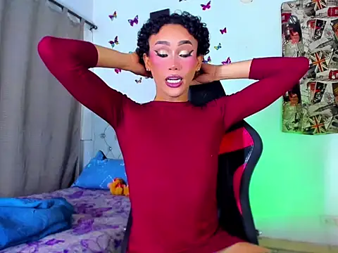 Ambarhilton online show from November 2025 03:06:01 AM