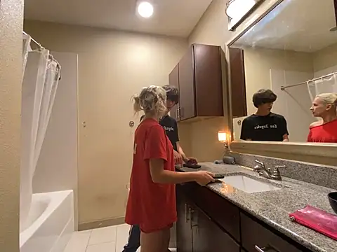 girlfriendmissy online show from January 2025 11:56:02 PM