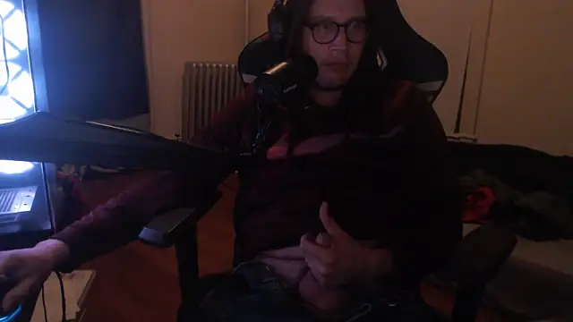 chicostick413 online show from October 2025 12:22:02 AM