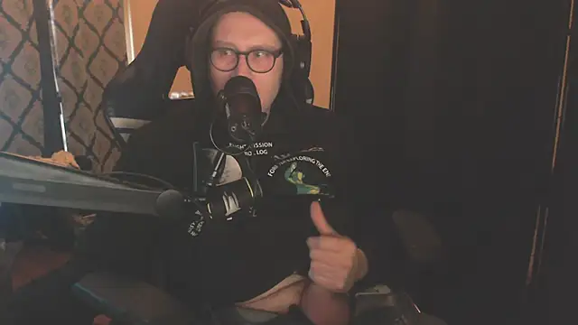 chicostick413 online show from January 2026 08:12:01 PM