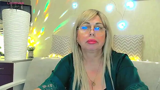 SusieNoreen online show from January 2025 10:51:02 AM