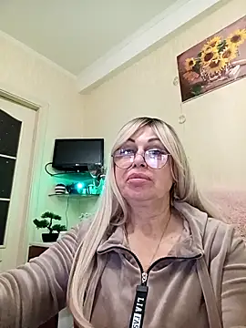 SusieNoreen online show from October 2025 01:03:02 AM