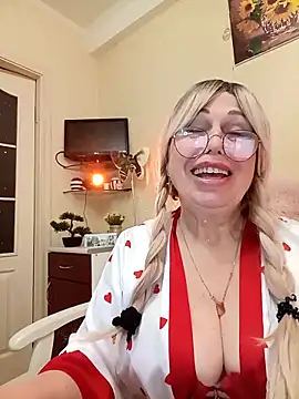 SusieNoreen online show from October 2025 03:15:01 AM