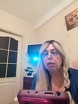 SusieNoreen online show from October 2025 11:26:02 PM