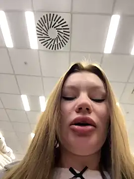 justmila online show from December 2024 02:22:02 PM