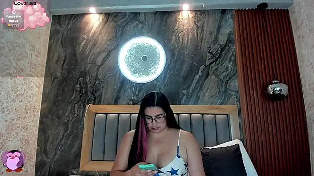 BellaPeers  online show from September 2025 12:16:02 PM