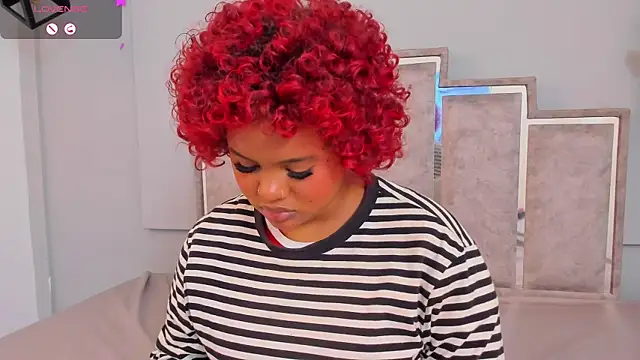 Snapshot of Maaracooper chatting on February 2025 06:40:01 AM Maaracooper online show from February 2025 06:40:01 AM