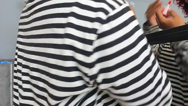 Snapshot of Maaracooper chatting on February 2025 03:47:02 AM Maaracooper online show from February 2025 03:47:02 AM