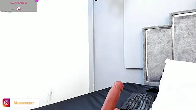 Snapshot of Maaracooper chatting on March 2025 10:16:02 AM Maaracooper online show from March 2025 10:16:02 AM