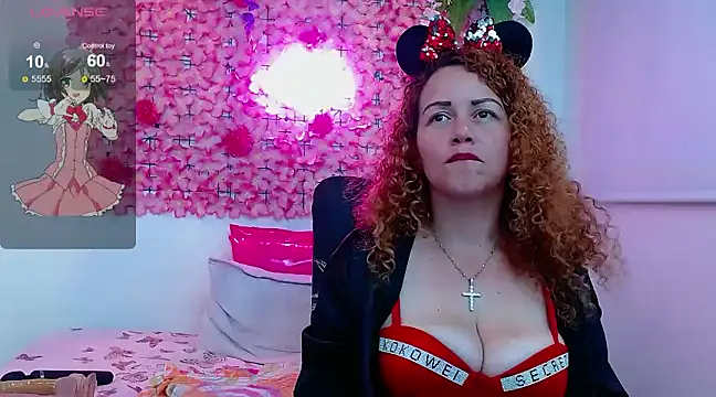 BLONDE SEXYHOT online show from February 2025 10:26:01 AM