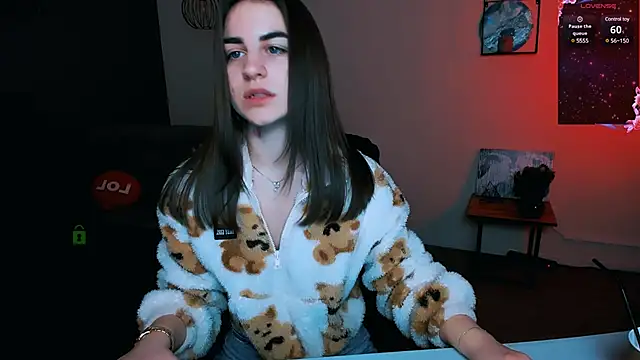 Snapshot of juli_kisss chatting on January 2025 01:29:01 AM juli kisss online show from January 2025 01:29:01 AM