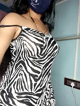 Snapshot of wild_bong_queen chatting on December 2024 02:31:02 PM wild bong queen online show from December 2024 02:31:02 PM