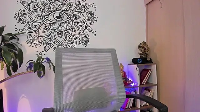 aaroncolombia online show from December 2024 04:29:02 PM