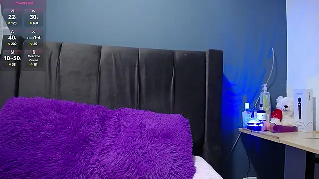 Snapshot of emi_candi chatting on January 2025 03:01:01 AM emi candi online show from January 2025 03:01:01 AM