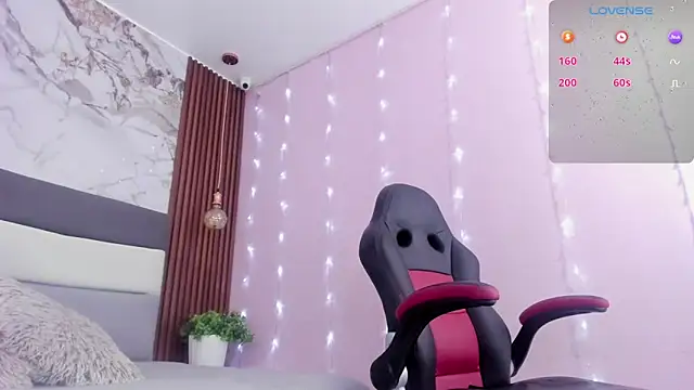 Snapshot of ALICESTARKK chatting on February 2026 01:26:02 PM ALICESTARKK online show from February 2026 01:26:02 PM