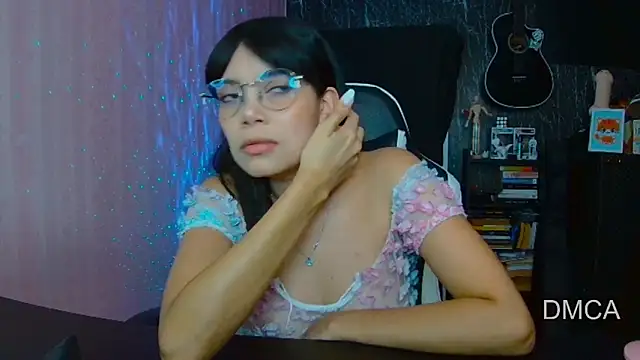 Snapshot of Drea_Foox chatting on October 2025 02:52:01 AM Drea Foox online show from October 2025 02:52:01 AM