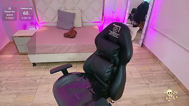 Brendda tay online show from November 2025 03:20:02 AM