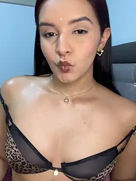 Snapshot of Melanyprada chatting on May 2026 09:36:01 AM Melanyprada online show from May 2026 09:36:01 AM