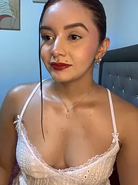 Snapshot of Melanyprada chatting on May 2026 05:26:02 AM Melanyprada online show from May 2026 05:26:02 AM