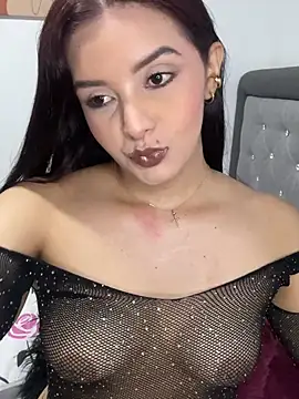 Snapshot of Melanyprada chatting on May 2026 05:05:01 AM Melanyprada online show from May 2026 05:05:01 AM