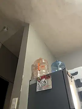 Brencuz online show from October 2025 06:07:02 PM