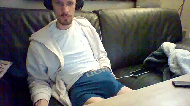 passif520 online show from February 2025 11:15:02 PM