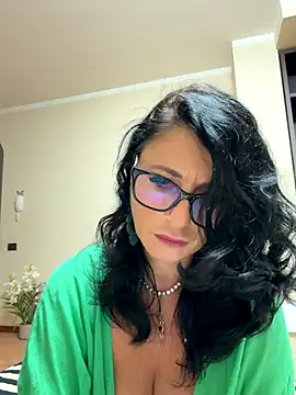 MichelleCara online show from October 2025 06:27:02 AM