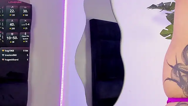 kenayfox online show from March 2025 10:50:02 AM