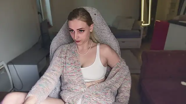 ce leste   online show from February 2025 04:32:01 PM