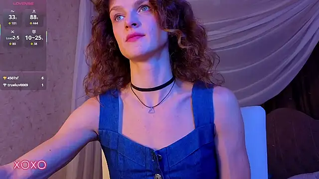 Snapshot of Soo_dreamy chatting on November 2025 01:29:02 AM Soo dreamy online show from November 2025 01:29:02 AM