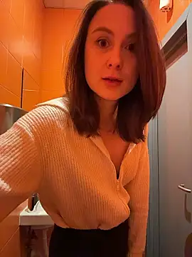 Dina Tease online show from January 2026 11:01:02 AM