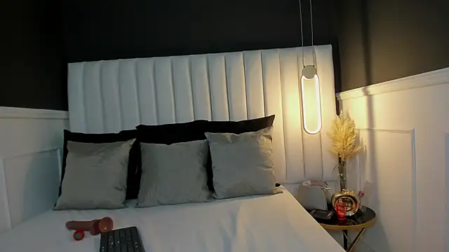 Snapshot of chloe_zulay chatting on January 2025 03:55:02 AM chloe zulay online show from January 2025 03:55:02 AM