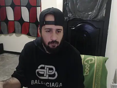 leonamable12 online show from February 2026 06:45:02 AM