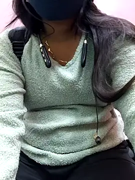 Snapshot of Ananya_34 chatting on December 2025 03:11:01 AM Ananya 34 online show from December 2025 03:11:01 AM