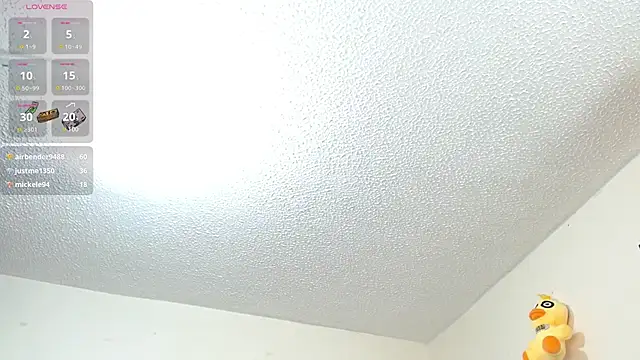 Snapshot of jeff_and_jade chatting on March 2025 01:02:01 PM jeff and jade online show from March 2025 01:02:01 PM
