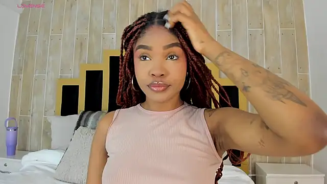 AriaFoster online show from October 2025 12:14:01 AM