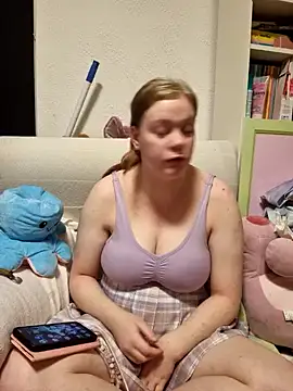 Snapshot of rose_bunny chatting on January 2025 09:57:01 PM rose bunny online show from January 2025 09:57:01 PM